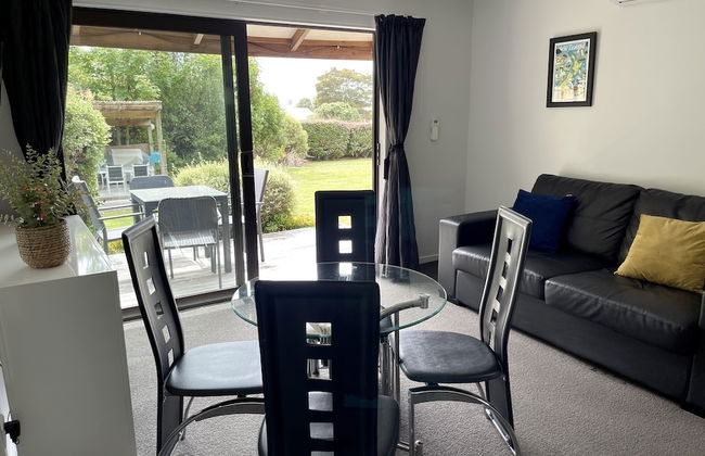 Motuoapa Bay Chalets - Photo 19