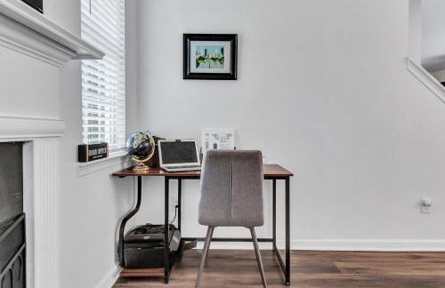 ATL 3BD KING BED NEAR STADIUM WHOLE HOUSE FREE WiFi - Foto 53