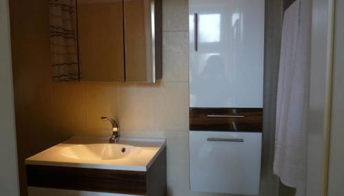 farbenfrohe,ruhige Ferienwohnung - Foto 5