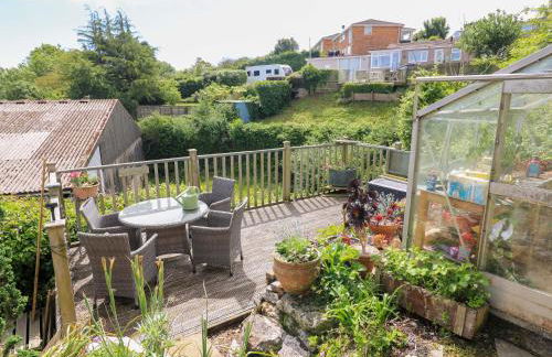 Garden View - Photo 1