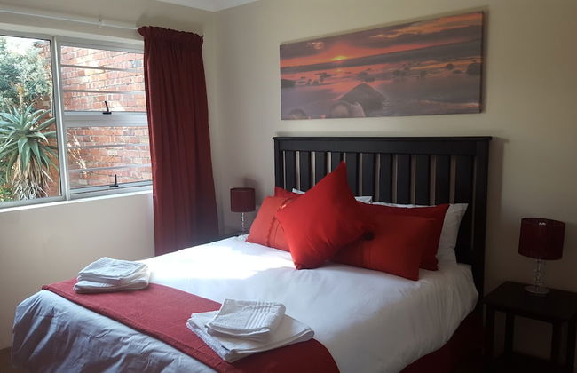 Wave Catcher- Wildbreak Self Catering - Photo 3