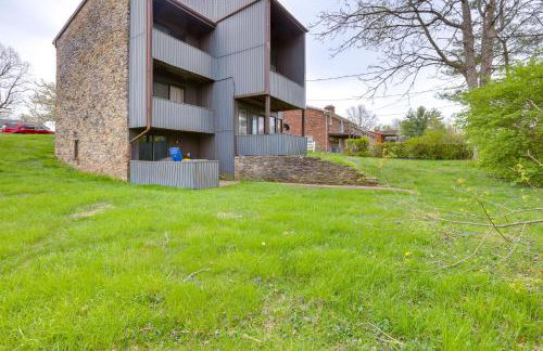 Frankfort Home with 3 Balconies - 3 Mi to Downtown - Foto 29