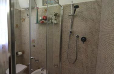 LA CASETTA DEI GRILLI - Accanto alle Terme di Venturina e 10" dal mare - Foto 8