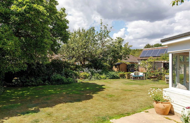 Newly Renovated Cottage 150m From Waterfront - Photo 72