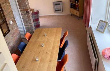 Centre of town House 3 Bedrooms Sleeps 5 and Infant Free Onsite Parking 2 Cars - Foto 4
