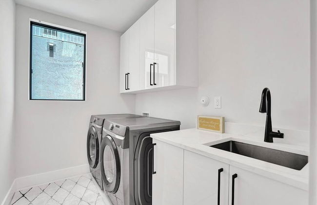 4BR w htd Pool Walk to Las Olas 5mins to Beach - Foto 41