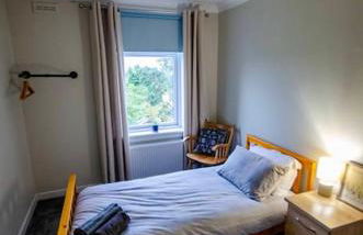 Spacious 4-Bedroom House in Glenboig - Foto 8