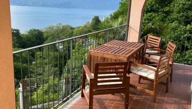 Lago Maggiore - Traumbalkon mit Seeblick & Pool und 2 SZ - Foto 3