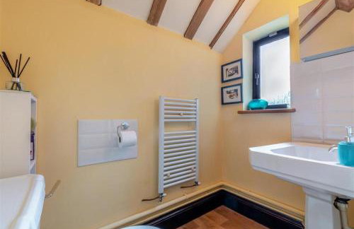 Pritams Gate 7 Bed 4 Bath Barn Conversion with Games Room Dog friendly Near the NEC & BHX - Foto 28