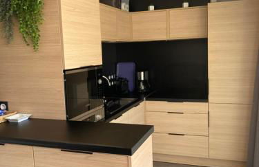 CHALET 10 chaleureux tout confort dans domaine avec Piscine au cœur des Landes bord de Lac avec plage aménagée - Foto 5