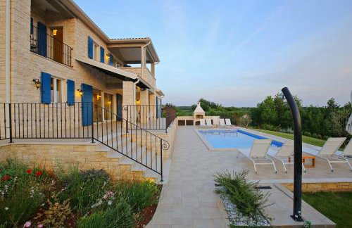 Villa Babudri near Poreč for 10 people with jacuzzi & spa - Foto 45