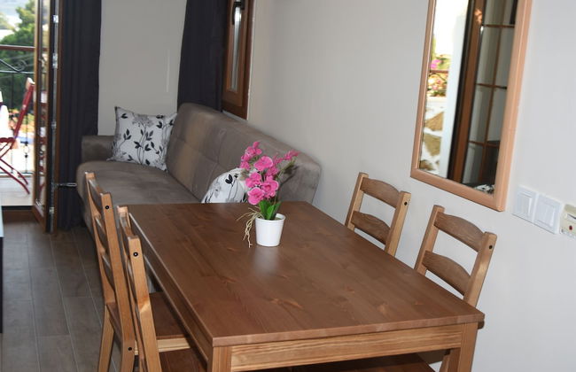 Dasis Hotel & Suites - Photo 8