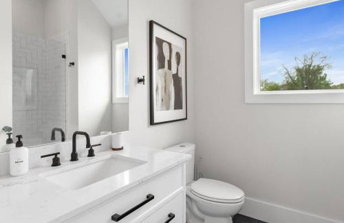 The Blackbrick Manor - Photo 14