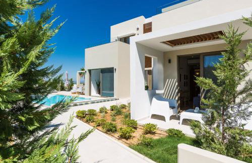 Vasilios Villa, with Pool, Gym & Close to Beach, By ThinkVilla - Foto 5