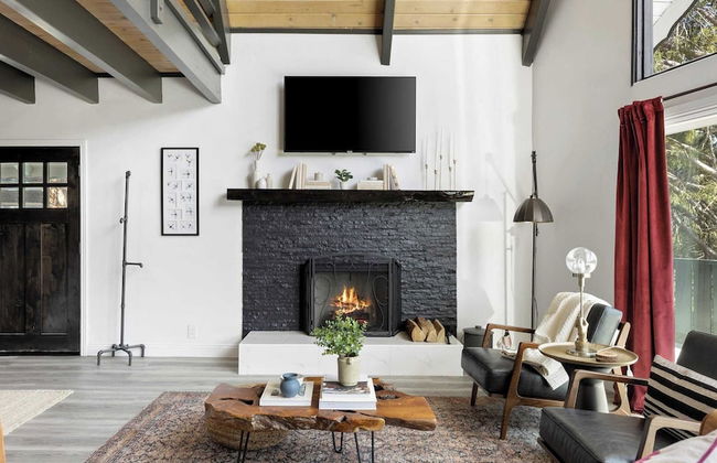 The Matterhorn Manor by Avantstay Harry Potter Inspired A-frame Home w/ Hot Tub & Views - Foto 11