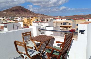 Seaview Faro Arinaga - Photo 1