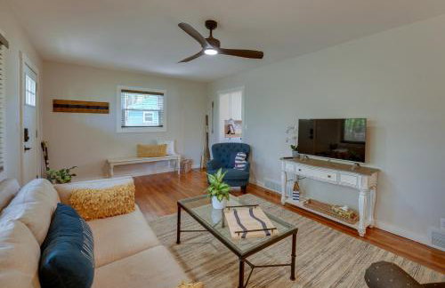 Walk to Beach Lake Michigan Getaway! - Foto 5