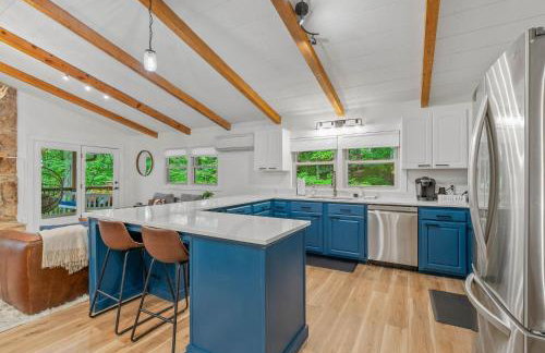 Asheville Private Retreat Game Room Hot Tub - Foto 17