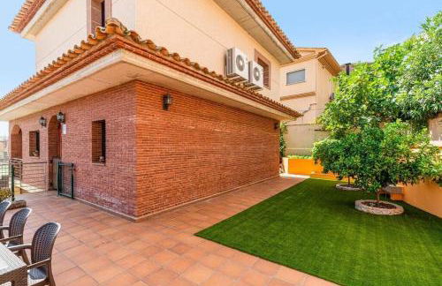 Casa rustica con piscina y jardin - Photo 19