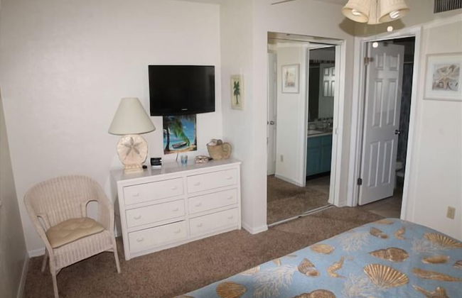 Colony Reef 15C - Photo 2