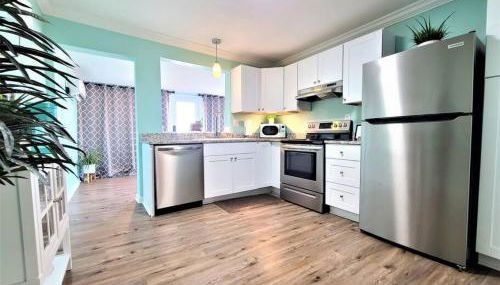 Marsh House, HOT TUB, Waterfront, KING bed, Close to Lejeune, - Foto 5