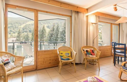 Appartement lumineux 3 pièces proche télécabine et commerces avec piscine chauffée - FR-1-330F-34 - Photo 8