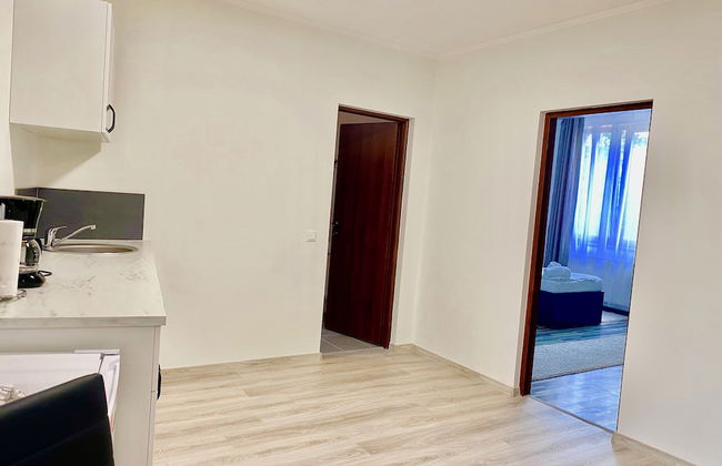 Cardinal Central Apartment - Photo 6