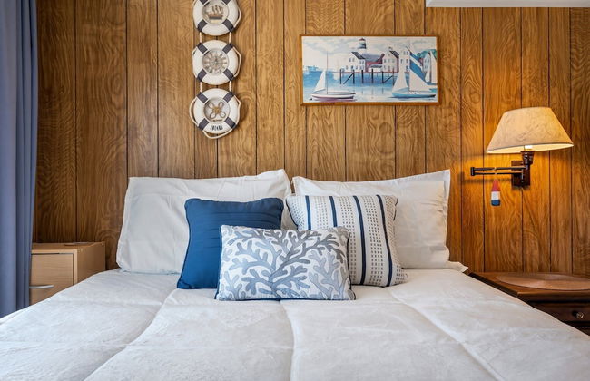 Beachfront Pet Friendly Sleeps 15 Bbq! - Photo 4