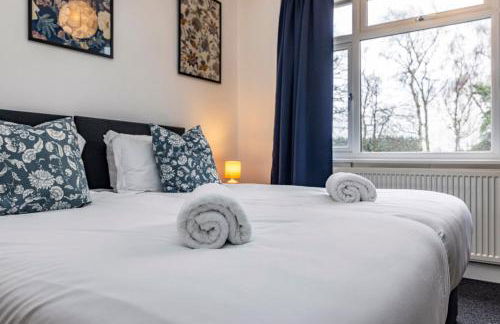 University View-Off-Street Parking-Sleeps 8-Fast WiFi - Foto 10