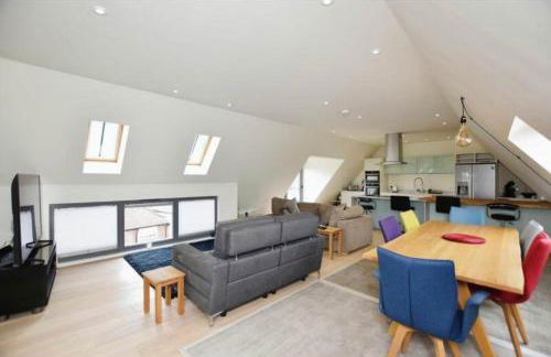 Spacious penthouse with great views of the Cathedral - Foto 2