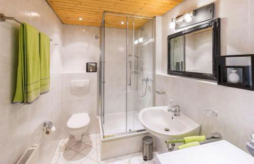 Auwers Haus komplett mit Panoramablick und Kamin - Foto 23