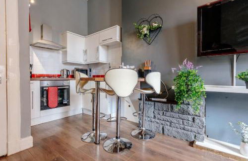 Cosy 1BR Sleeps 4 Quiet - Photo 10