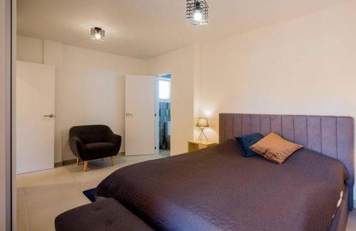 Ocean Breeze - Photo 13