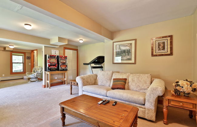 Cortina Mountain Chalet - Outdoor Hot Tub - Close To Pico And Killington Mountains 3 Bedroom Home - Foto 16