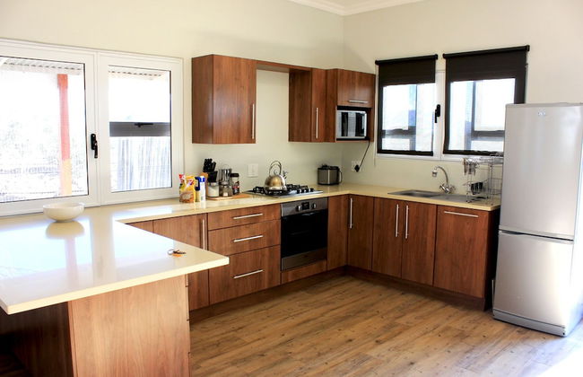 Village Lodge Paarl - Photo 15