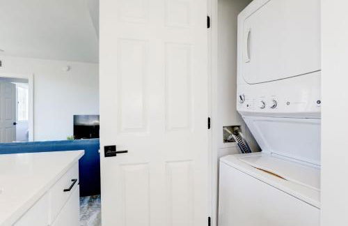 Capitol Convenience 2BR Luxury Minutes from DC - Foto 35