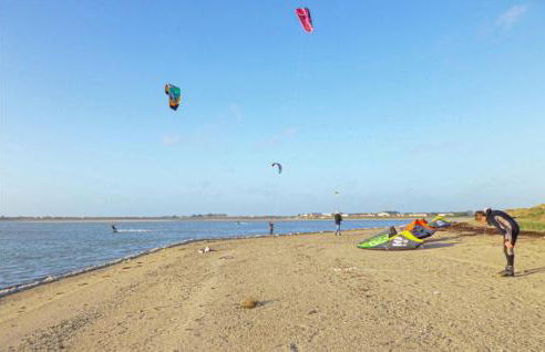 4 Bedroom Cozy Home In Montsenelle - Foto 9