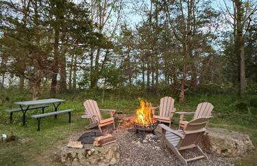 The Lodge, 'North Woods' style, boutique Galena Getaway! - Photo 49