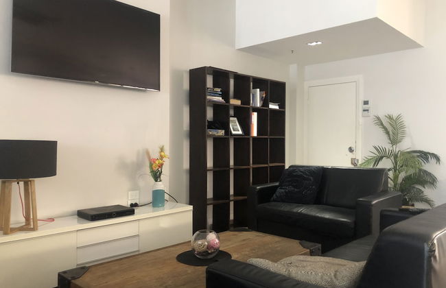 Studios on King - Photo 2