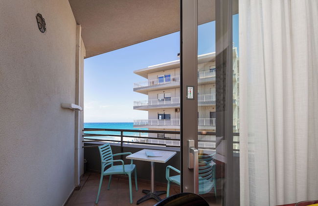 Steris Elegant Beach Hotel - Foto 11