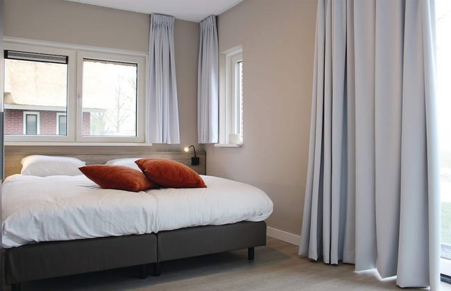 Villa in Friesland With Waterfront Garden - Foto 7