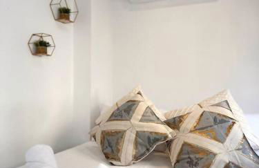 URBAN Estudio elegante con terraza - Photo 3