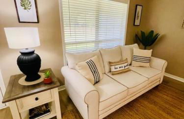 EastGate 4A Cozy family retreat close to downtown Hammond - Foto 18