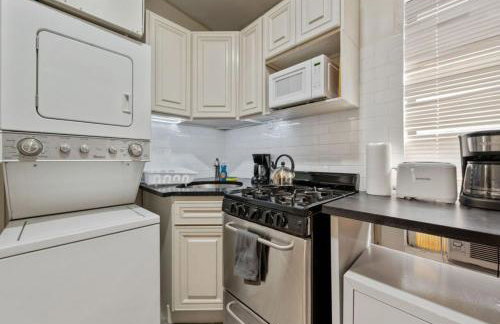 Three Bedroom Rental in Midtown West , June to Aug 90 days stay required - Foto 13
