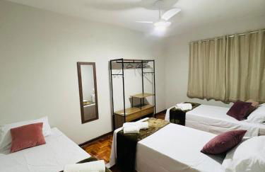 Apto a 5 min da Basílica - 6 pessoas, Garagem, Wi-Fi - Foto 1