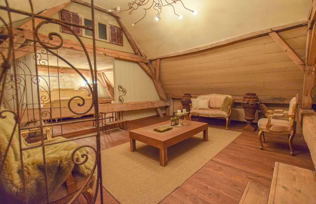 Posh Holiday Home in Alphen with Hot Tub - Photo 32