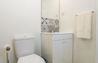 FLH Santa Cruz Triplex with Terrace - Foto 20