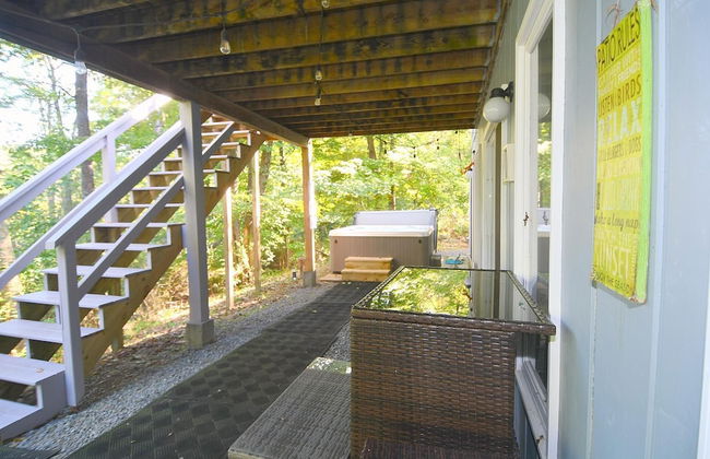 Serendipity - Large 5BR With a Hot Tub - Photo 36