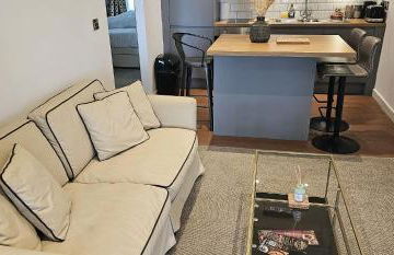 Rutland Point apartment Perfect for contractors plenty of parking - Foto 5