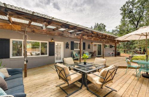 Modern Meadow Vista Vacation Home with Spacious Deck - Photo 22